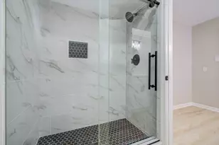 4735 Theall Rd, Houston, TX 77066 - Photo 30