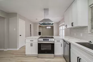 4735 Theall Rd, Houston, TX 77066 - Photo 20