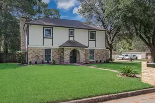 4735 Theall Rd, Houston, TX 77066 - Photo 2