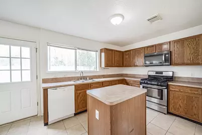 5019 Woodland Meadows Lane, Humble, TX 77346 - Photo 12