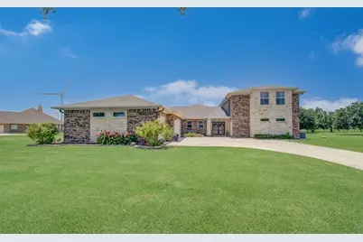 153 County Road 397, Bay City, TX 77414 - Photo 2