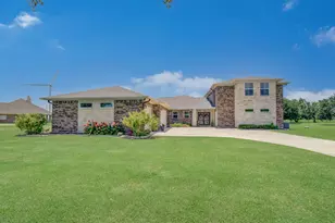 153 County Rd 397, Bay City, TX 77414 - Photo 2