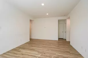 8707 Wooster Trails Dr, Baytown, TX 77521 - Photo 2