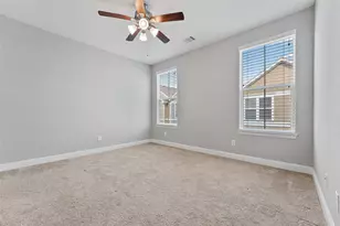 1221 W 19th St, Houston, TX 77008 - Photo 16