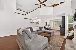 22 Winter Wheat Pl, The Woodlands, TX 77381 - Photo 8