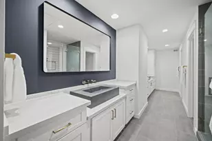 15573 Memorial Dr, Houston, TX 77079 - Photo 28