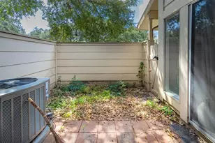 13002 Leader St, Houston, TX 77072 - Photo 12