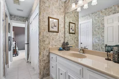 13606 Starlight Harbour Court, Houston, TX 77077 - Photo 26