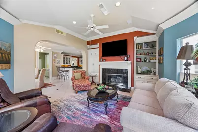 13606 Starlight Harbour Court, Houston, TX 77077 - Photo 2