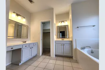 11404 Tidenhaven Ct, Pearland, TX 77584 - Photo 16