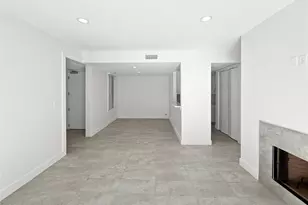 2829 Timmons Ln, Houston, TX 77027 - Photo 12