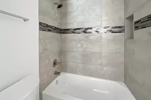 2829 Timmons Ln, Houston, TX 77027 - Photo 24