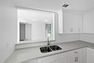 2829 Timmons Ln, Houston, TX 77027 - Photo 18