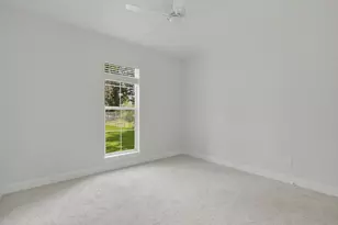 3418 Shadowcrest Ln, The Woodlands, TX 77385 - Photo 14