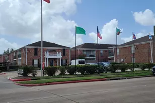 9201 Clarewood Dr, Houston, TX 77036 - Photo 2