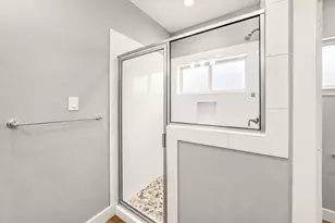 3605 Billingsley St, Houston, TX 77009 - Photo 20