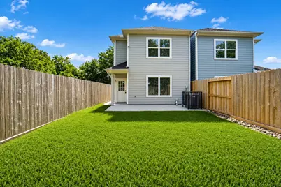 3605 Billingsley Street #B, Houston, TX 77009 - Photo 30