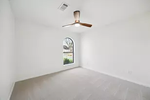 7715 Twin Hills Dr, Houston, TX 77071 - Photo 24
