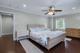 726 Thistlewood Dr, Houston, TX 77079 - Photo 18