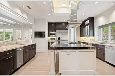 10989 Crooked Creek Drive, Dallas, TX 75229 - Photo 18