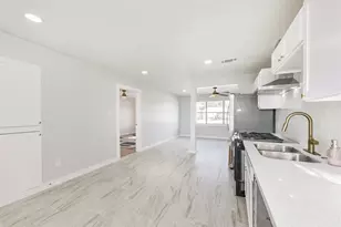 3305 Stallings Dr, Houston, TX 77088 - Photo 14