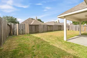 21606 Kings Bend Dr, Kingwood, TX 77339 - Photo 34