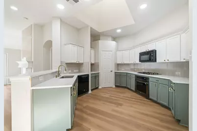 21606 Kings Bend Drive, Kingwood, TX 77339 - Photo 12