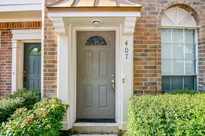 2930 Grants Lake Boulevard #407, Sugar Land, TX 77479 - Photo 2