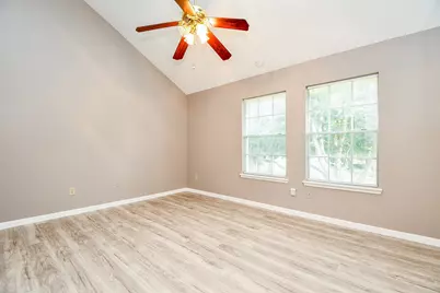 2930 Grants Lake Boulevard #407, Sugar Land, TX 77479 - Photo 12