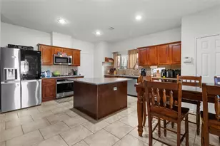 2619 Midnight Star Cir, Friendswood, TX 77546 - Photo 6