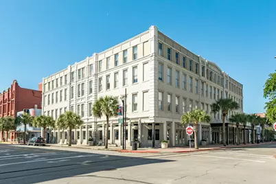 2207 Postoffice Street #422, Galveston, TX 77550 - Photo 2