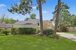 17915 Tall Cypress Dr, Spring, TX 77388 - Photo 2