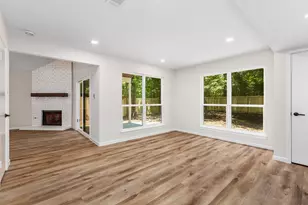 79 N Pathfinders Cir, The Woodlands, TX 77381 - Photo 14