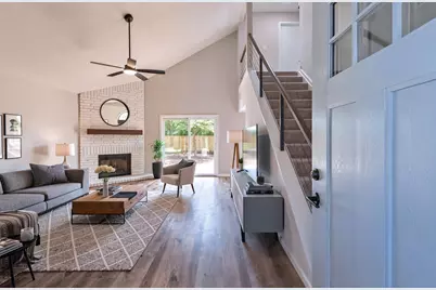 79 N Pathfinders Circle, The Woodlands, TX 77381 - Photo 4