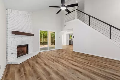 79 N Pathfinders Circle, The Woodlands, TX 77381 - Photo 8