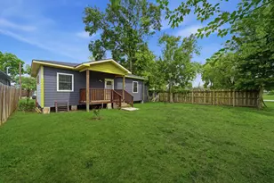 6731 Couch St, Houston, TX 77091 - Photo 24