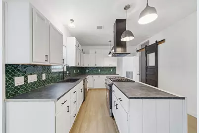 6731 Couch Street, Houston, TX 77091 - Photo 8