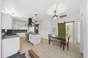 6731 Couch St, Houston, TX 77091 - Photo 12