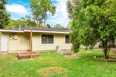 10202 Woodwind Drive, Houston, TX 77025 - Photo 22