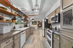 105 Jena Ln, Lumberton, TX 77657 - Photo 10