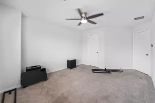 4906 Purple Wisteria Ln, Spring, TX 77373 - Photo 12