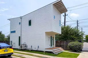 1416 Dumble St, Houston, TX 77023 - Photo 1