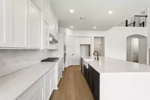 8919 Blue Grotto Ln, Manvel, TX 77578 - Photo 6