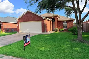 14111 Fox Creek Park Dr, Houston, TX 77083 - Photo 2