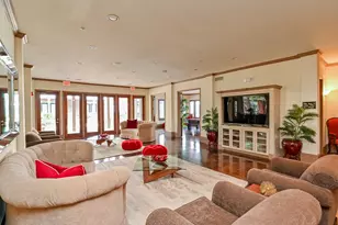 2400 McCue Rd, Houston, TX 77056 - Photo 22