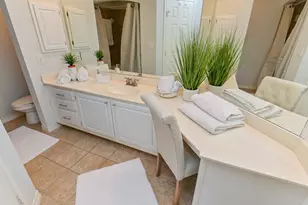 2400 McCue Rd, Houston, TX 77056 - Photo 18