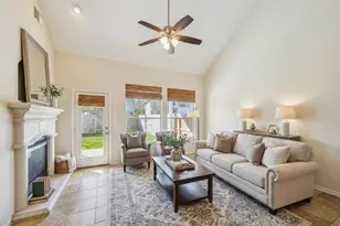 3 Patina Pines Pl, The Woodlands, TX 77381 - Photo 4