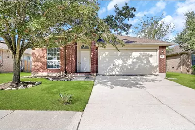 4018 Floral Way Court, Fresno, TX 77545 - Photo 2