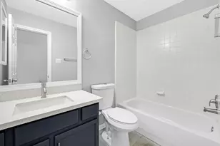 4018 Floral Way Ct, Fresno, TX 77545 - Photo 14