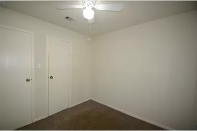 56 Fallshire Drive, The Woodlands, TX 77381 - Photo 12